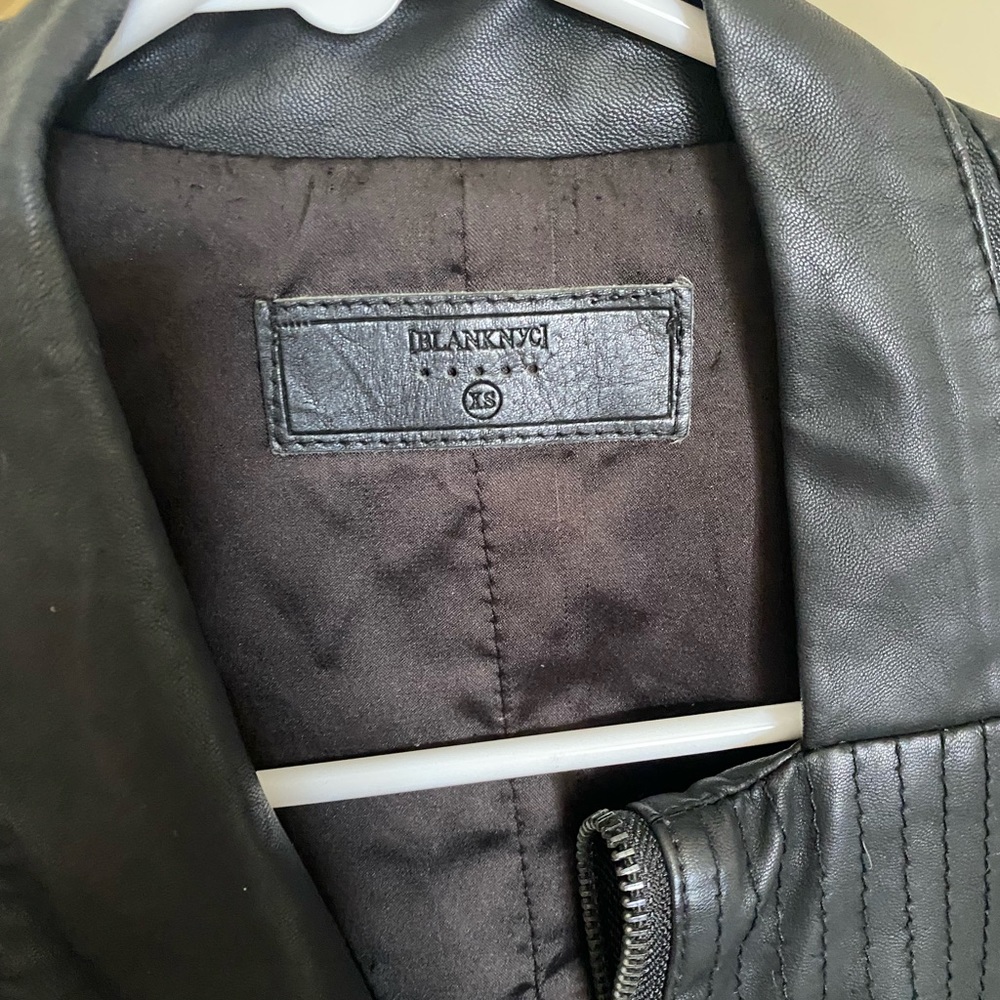Leather jacket - Picture 6 of 6